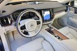 Volvo V60 D4 Inscription 2018 года (WW)